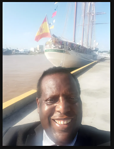 Pedro Julio Abreu Columna = Juan Sebastián de Elcano