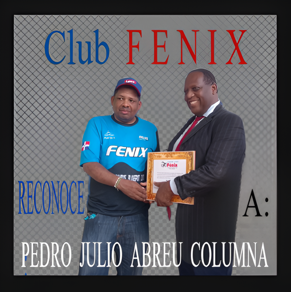 CLUB-FENIX-RECONOCE-A-PEDRO-JULIO-ABREU-COLUMNA